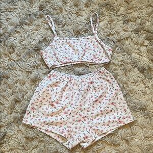 Floral print pajama short set